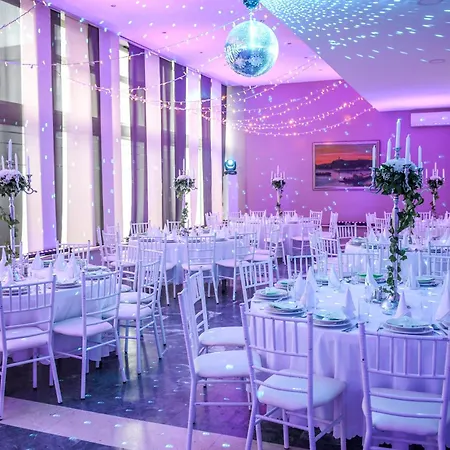 Fontana Hotel 3*