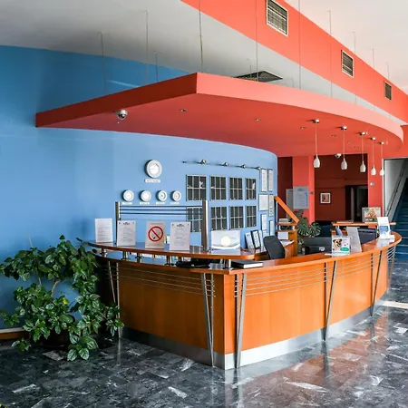 Fontana Hotel